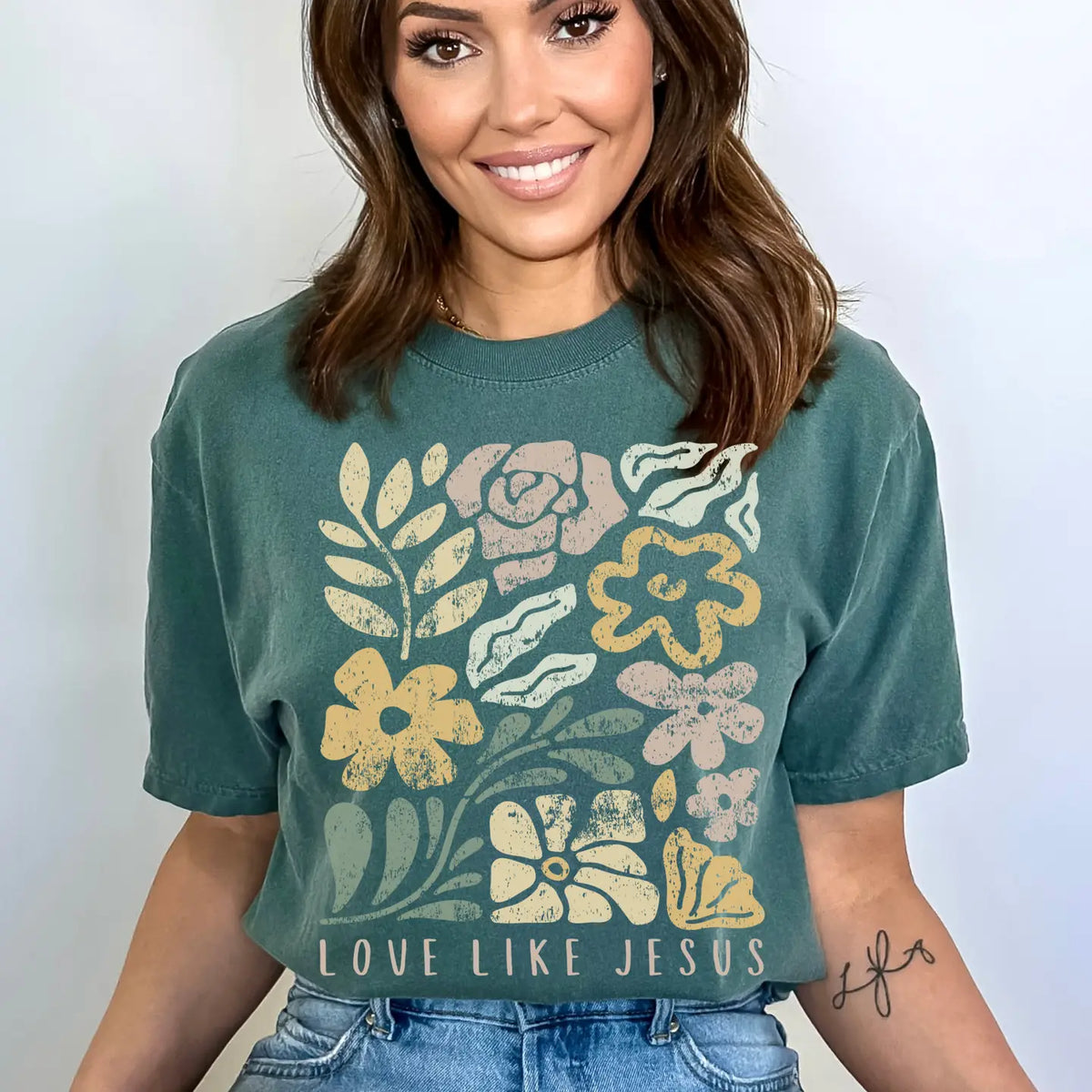 Love Like Jesus Comfort Colors Tee