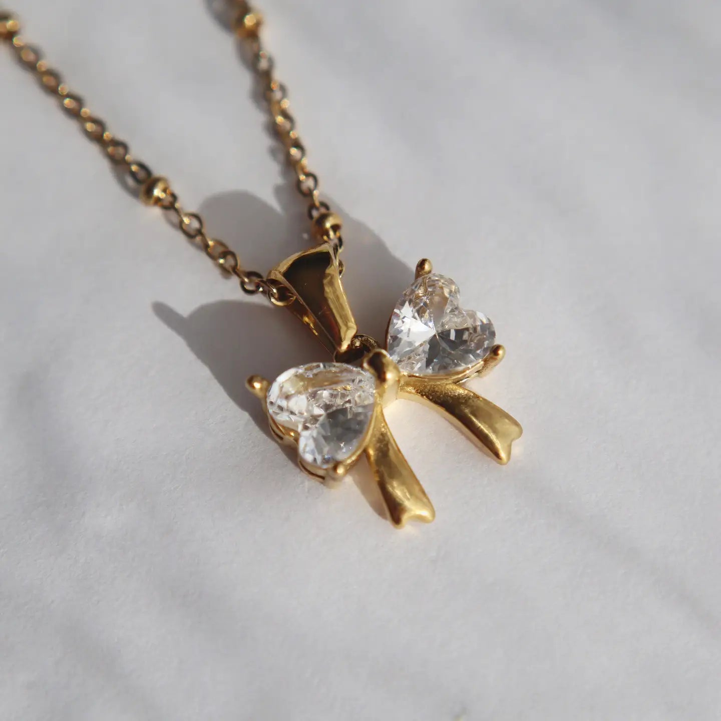 Bow Necklace