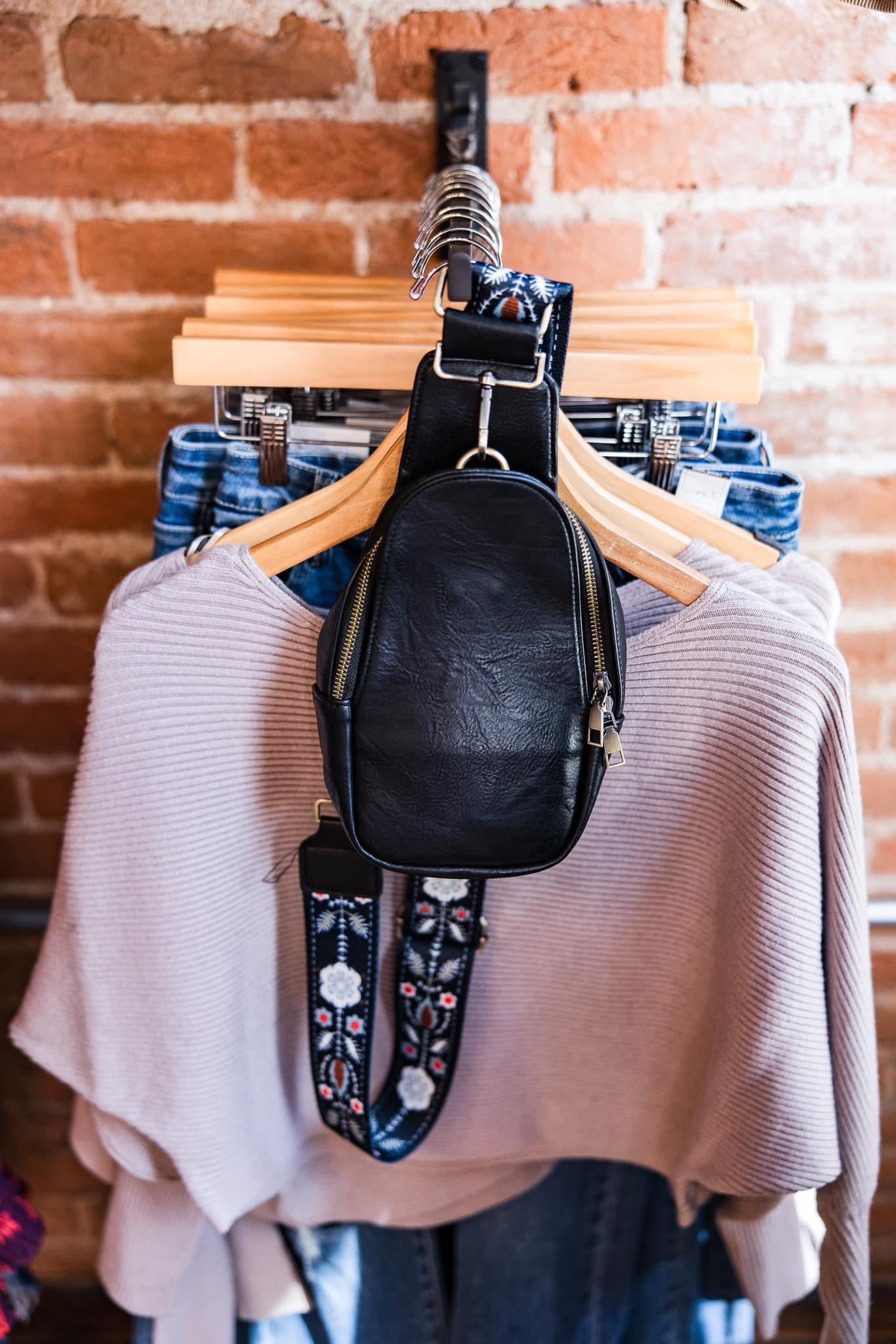 Shoulder sling bag