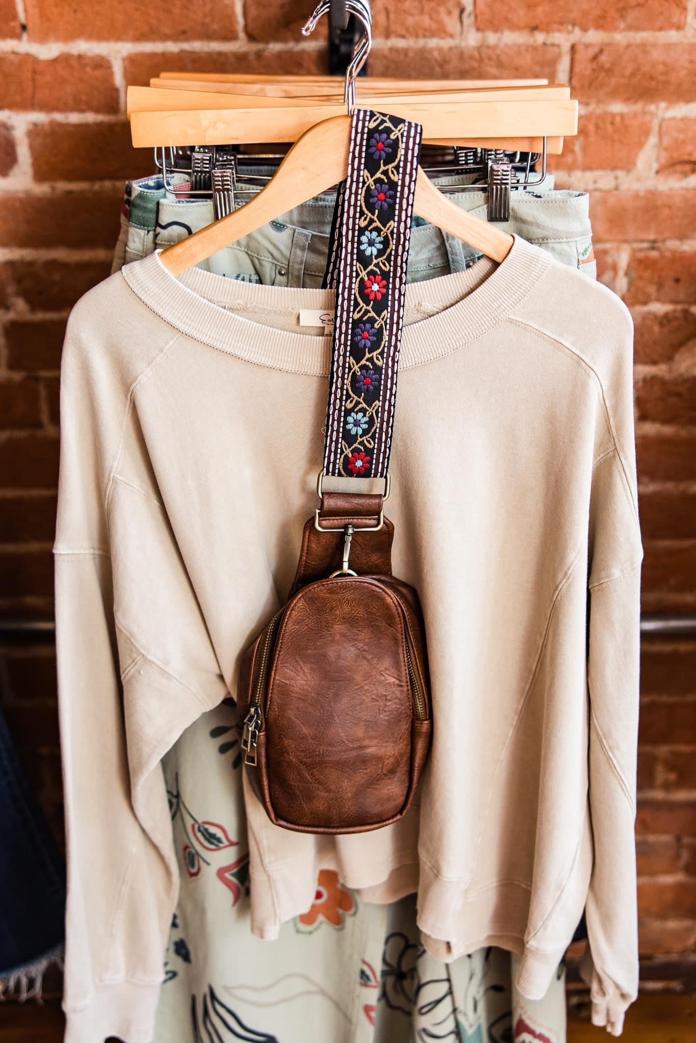 Shoulder sling bag