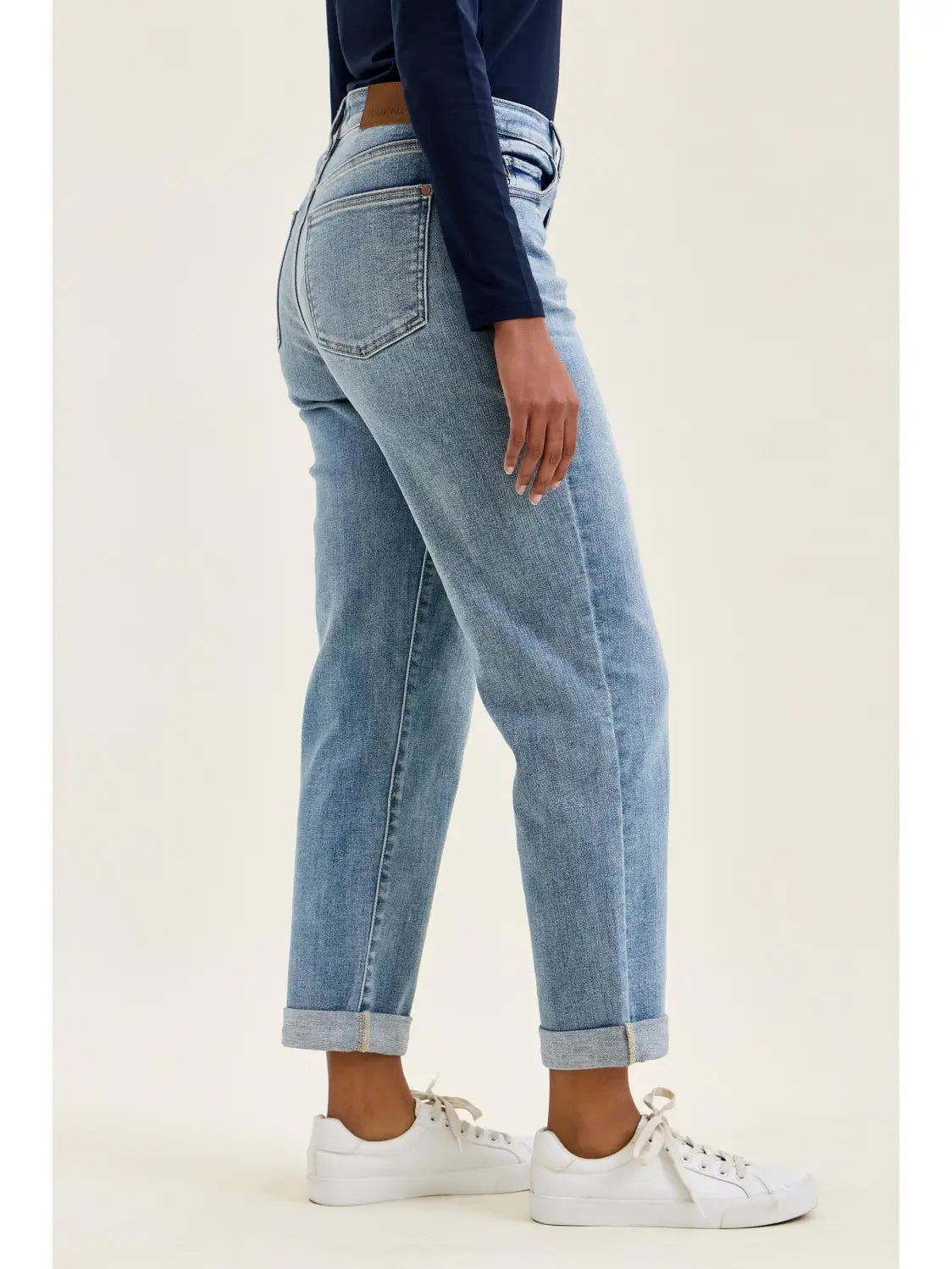 Judy Blue Boyfriend Fit Light Wash Denim