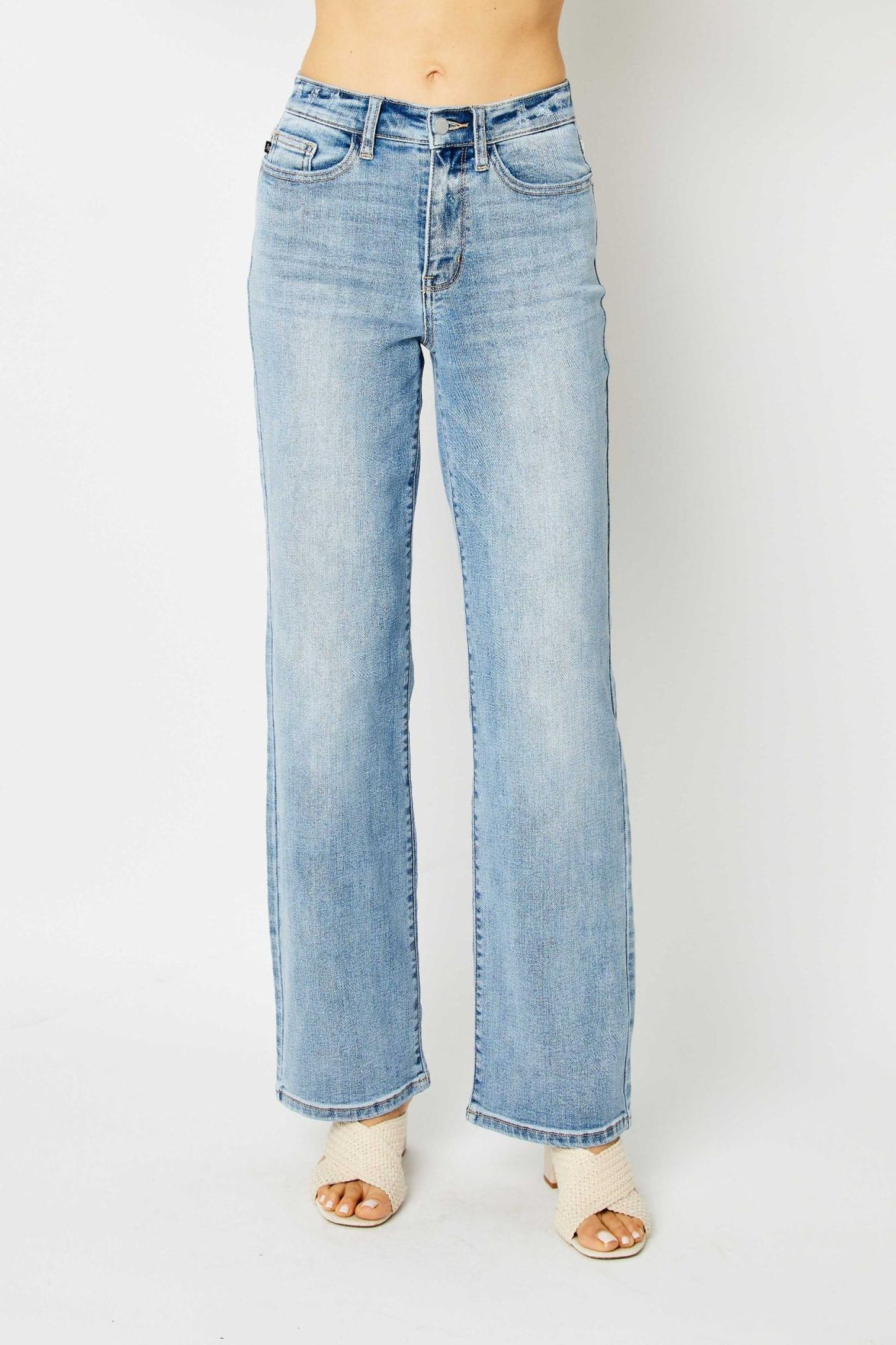 Judy Blue Light Wash High Rise Straight Leg