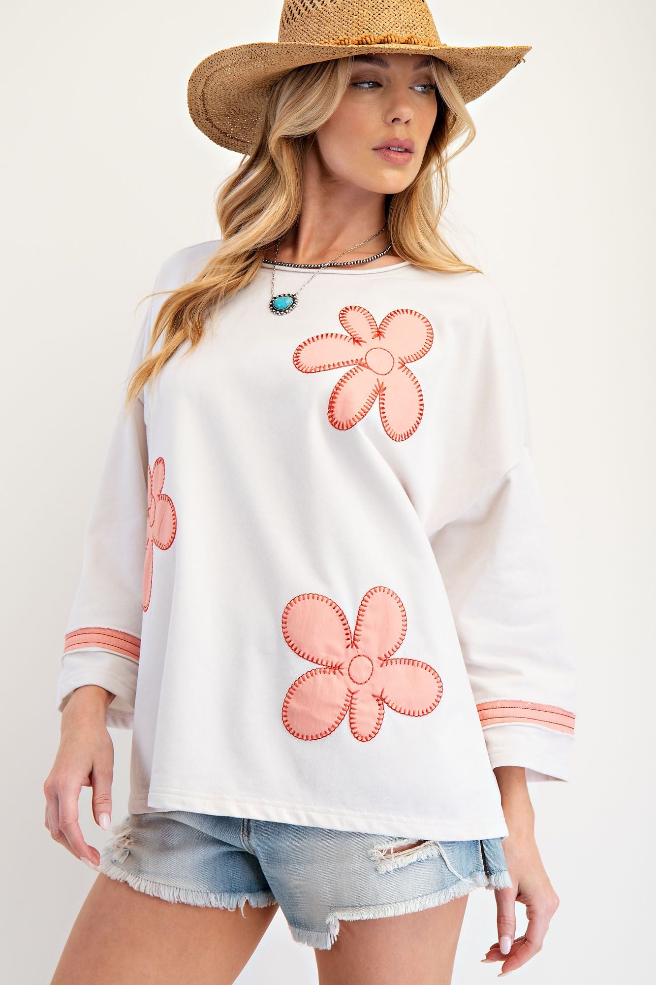 Easel Flower Patch Ecru Top