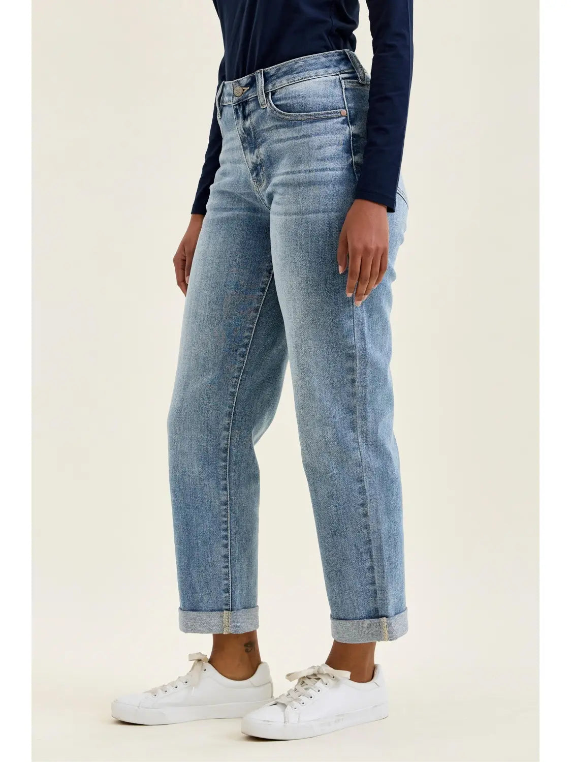 Judy Blue Boyfriend Fit Light Wash Denim